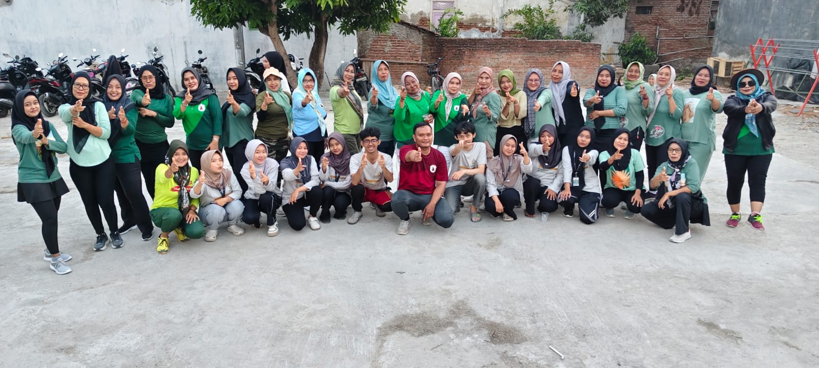 Senam Ibu-ibu Desa Mayung