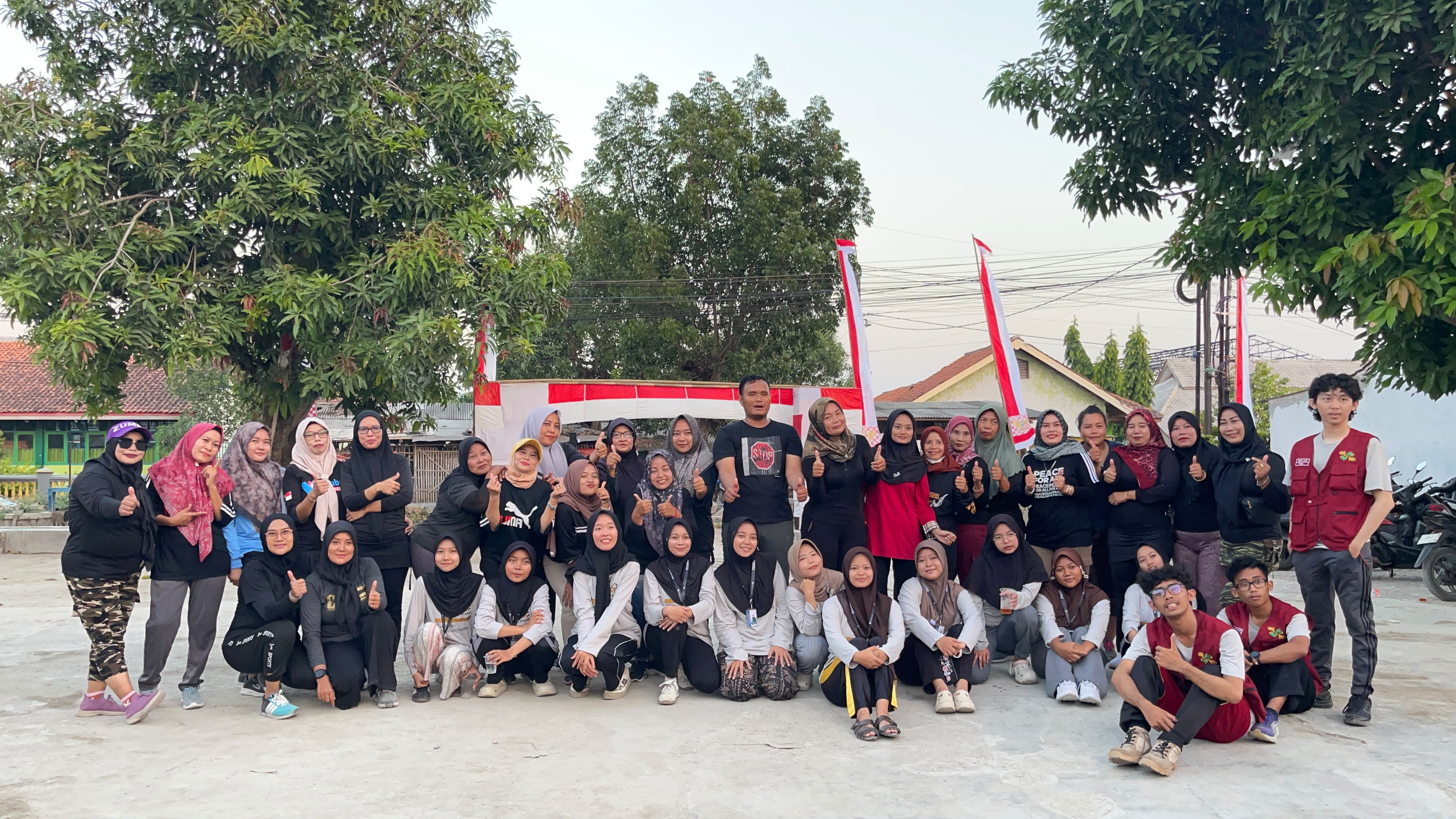Senam Ibu-ibu Desa Mayung
