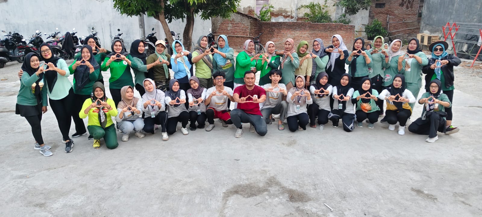 Senam Ibu-ibu Desa Mayung